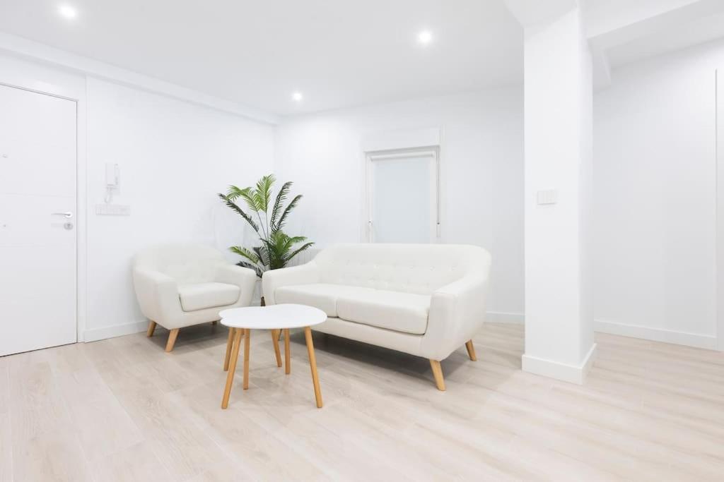 Amaiur. Basquenjoy Apartment ออนดารีเบีย ภายนอก รูปภาพ